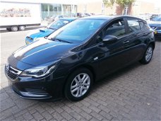Opel Astra - 1.0 Business+ Navigatie by App