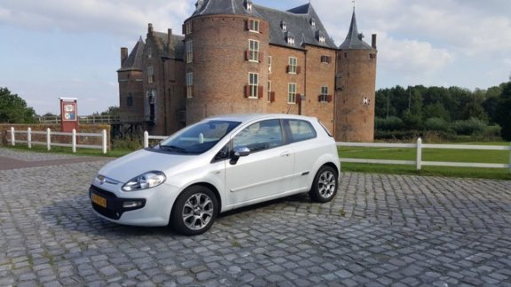 Fiat Punto Evo - 1.3 M-Jet Dynamic Airco, Prijs Pakker - 1