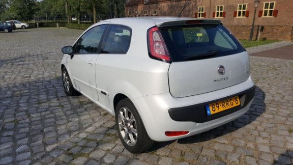 Fiat Punto Evo - 1.3 M-Jet Dynamic Airco, Prijs Pakker - 1