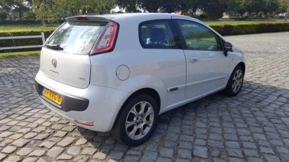 Fiat Punto Evo - 1.3 M-Jet Dynamic Airco, Prijs Pakker - 1