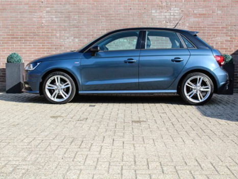 Audi A1 Sportback - 1.0 TFSI Adrenalin 95 PK S-line, navigatie, trekhaak - 1