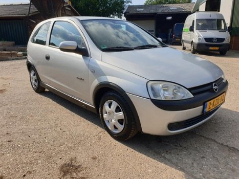 Opel Corsa - 1.0-12V Nieuwe apk airco - 1