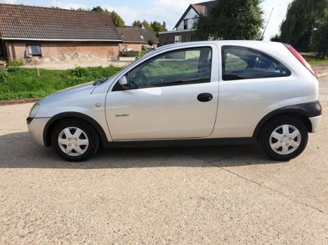 Opel Corsa - 1.0-12V Nieuwe apk airco - 1