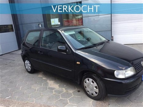 Volkswagen Polo - 1.4 Trendline - 1