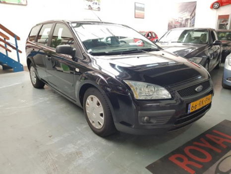 Ford Focus Wagon - 1.6-16V Trend Nap/Airco/Apk tot juni 2020 - 1