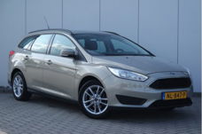 Ford Focus Wagon - Trend 1.0 100 PK | Navigatie | Cruise control | Parkeersensoren achter | Bluetoot