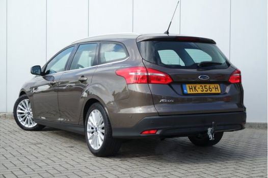 Ford Focus Wagon - Titanium 1.5 TDCI AUTOMAAT | TREKHAAK | Keyless | Navigatie | Cruise control | 17 - 1