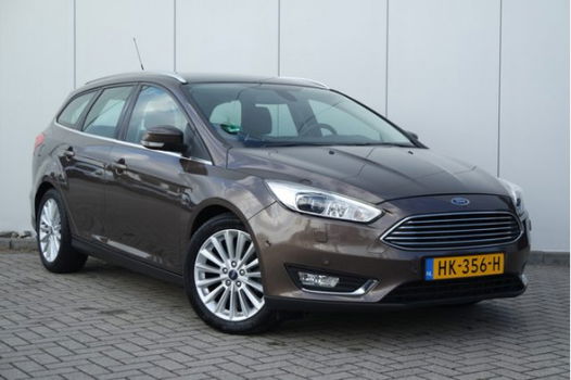 Ford Focus Wagon - Titanium 1.5 TDCI AUTOMAAT | TREKHAAK | Keyless | Navigatie | Cruise control | 17 - 1