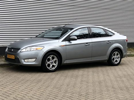 Ford Mondeo - 2.0-16V 145pk Limited Trekhaak 1500kg | Navigatie met bluetooth | Parkeersensoren voor - 1