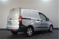 Ford Transit Courier - 1.5 TDCI Trend | 75 pk | Cruise Control | Airco | Telefoonhouder |