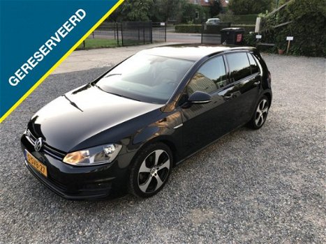 Volkswagen Golf - 1.6 TDI Highl. BlM. LEDER - 1