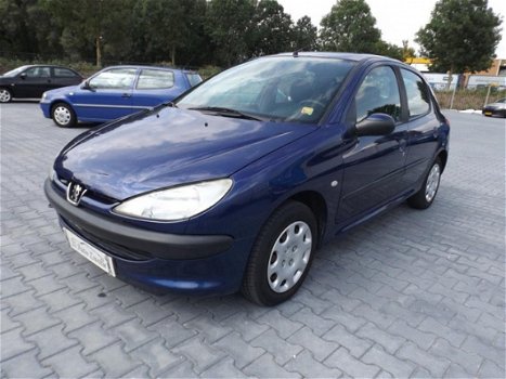 Peugeot 206 - XT 1.4 - 1