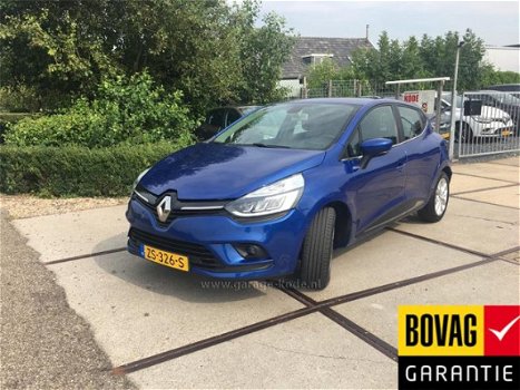 Renault Clio - 0.9 TCe Intense Half lederen bekleding | Navigatie | PDC | Airco - 1