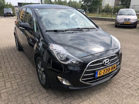 Hyundai ix20 - 1.6i Go | Hoge instap | PDC | Trekhaak | Cruise controle | - 1