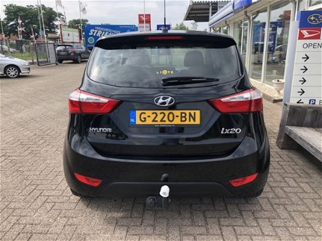 Hyundai ix20 - 1.6i Go | Hoge instap | PDC | Trekhaak | Cruise controle | - 1