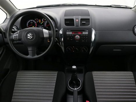 Suzuki SX4 - 1.6 Comfort - 1
