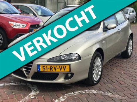 Alfa Romeo 147 - 2.0 T.Spark Distinctive Selespeed AUTOMAAT/NW APK/ 5DRS/AIRCO/leder - 1