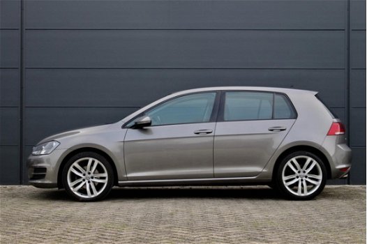 Volkswagen Golf - 1.2 TSI Comfortline (NAVIGATIE, CLIMA, STUURBEDIENING, BLUETOOTH, 1e EIGENAAR, DEA - 1