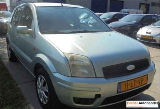 Ford Fusion - 1.4 16V Trend - 1