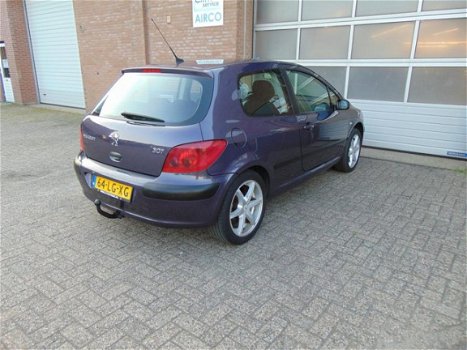 Peugeot 307 - 1.6-16V XS NAP Airco Trekhaak 2e eigenaar - 1