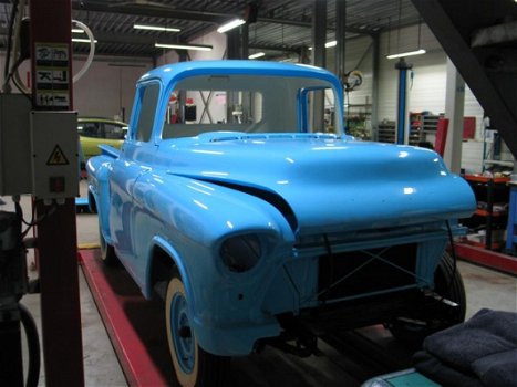 Chevrolet Apache - 5.7 Small block - 1