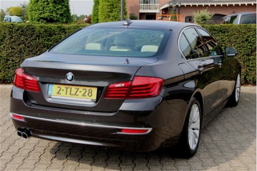 BMW 5-serie - 518d Luxury Edition Aut Facelift Xenon Sportstoelen Memory El.stuur ECC PDC LMV18'' - 1