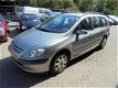 Peugeot 307 Break - 1.6-16V Navtech dist riem pas vervangen wordt afgeleverd met nieuwe apk - 1 - Thumbnail