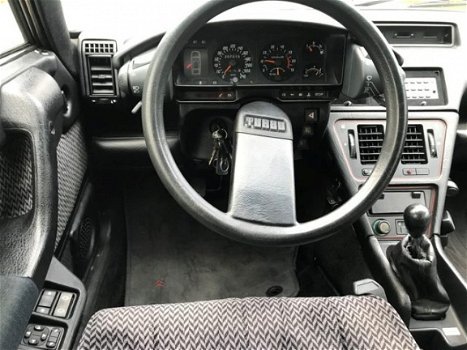 Citroën CX - 2.5 GTI Turbo 2 - 1