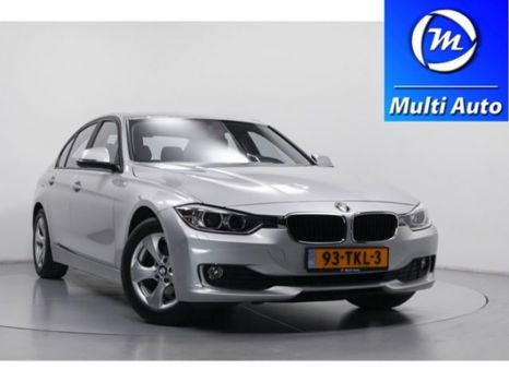 BMW 3-serie - 320d Executive 1e Eigenaar Dealer Onderhouden NL-Auto Automaat Xenon LED ECC LMV PDC - 1