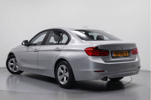 BMW 3-serie - 320d Executive 1e Eigenaar Dealer Onderhouden NL-Auto Automaat Xenon LED ECC LMV PDC - 1