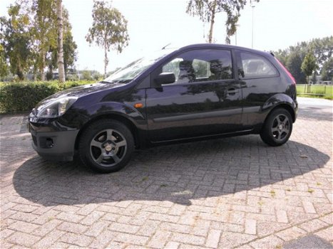 Ford Fiesta - 1.3-8V Style - 1