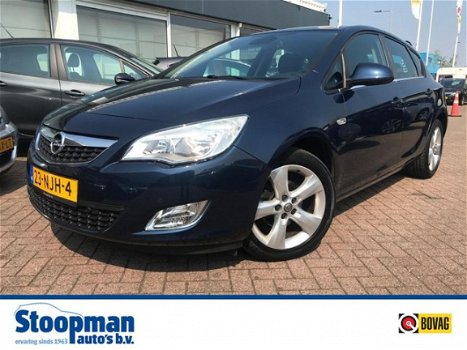 Opel Astra - 1.6 Edition Airco Cruise Navi Trekhaak 132.886km 100% dealer - 1