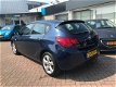 Opel Astra - 1.6 Edition Airco Cruise Navi Trekhaak 132.886km 100% dealer - 1 - Thumbnail