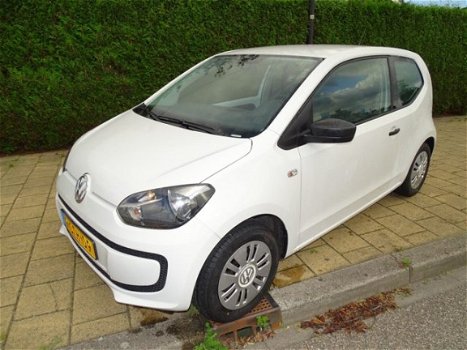 Volkswagen Up! - 1.0 60PK BMT TAKE UP - 108318 km - Usb - Aux - 4 Nw banden - 1