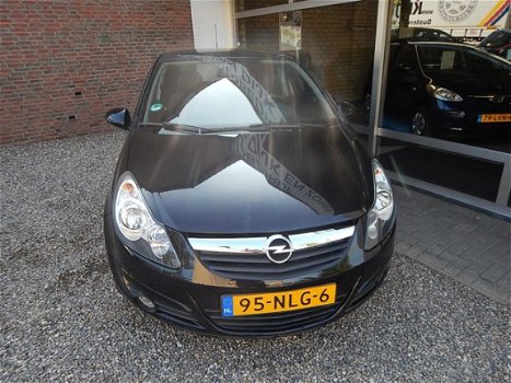 Opel Corsa - 1.2-16V '111' Edition - 1