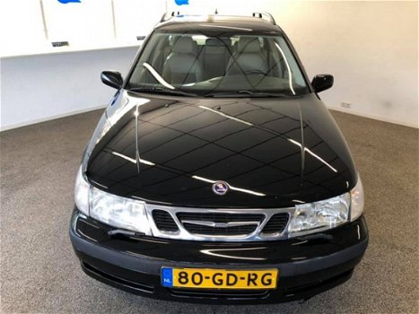 Saab 9-5 Estate - 2.3t S | 40.000km geleden fabrieksnieuwe motor geplaatst | Fiscaal interessant - 1