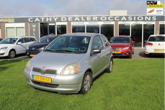 Toyota Yaris - 1.3-16V VVT-i Luna - 1