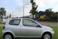 Toyota Yaris - 1.3-16V VVT-i Luna - 1 - Thumbnail