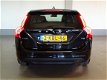 Volvo V60 - 1.6 T3 Momentum Navi | Dealer onderhouden - 1 - Thumbnail