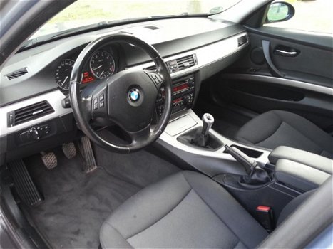 BMW 3-serie - 318i 8-2006. Sedan - 1