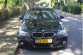 BMW 3-serie - 320i org NL/184dkm/leer//cruise/MFS - 1 - Thumbnail