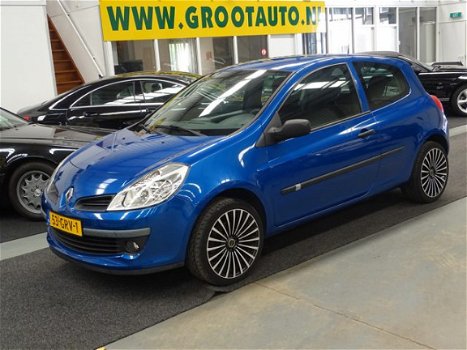 Renault Clio - 1.2-16V Special Line Stuurbekrachtiging - 1