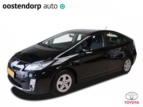 Toyota Prius - 1.8 Comfort | Navigatie | Climate control | Cruise control | Mistlampen | Lm velgen | - 1