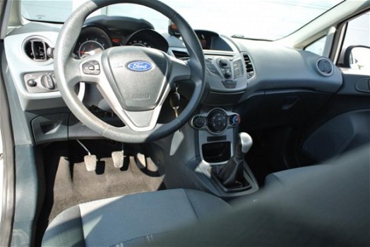 Ford Fiesta - 1.25 Limited 5-DEURS - 1
