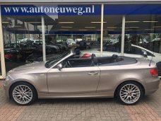 BMW 1-serie Cabrio - 118i HIGH EXECUTIVE 145 PK LEDER 18 INCH NED AUTO