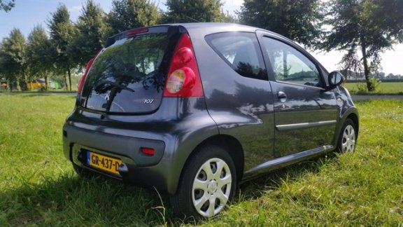 Peugeot 107 - 1.0-12V XR Met AIRCO, onderhoudsbeurt en APK - 1