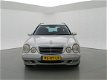 Mercedes-Benz E-klasse Combi - 240 AVANTGARDE YOUNGTIMER + LEDER / TREKHAAK / STOELVERWARMING - 1 - Thumbnail