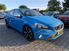 Volvo V40 - 2.0 D4 R-Design 140 KW *VOLLEDER+NAVI+LED+CRUISE+MEMORY+PDC