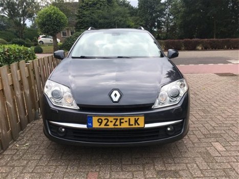 Renault Laguna Estate - 2.0 16V Dynamique - 1