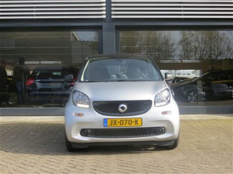 Smart Fortwo - | Cool & Audio 1.0 Pure Cool & Audio - 1